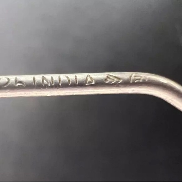 Silpada Leaf Sterling Silver Satin and Oxidized Earrings W1979 - Picture 12 of 13